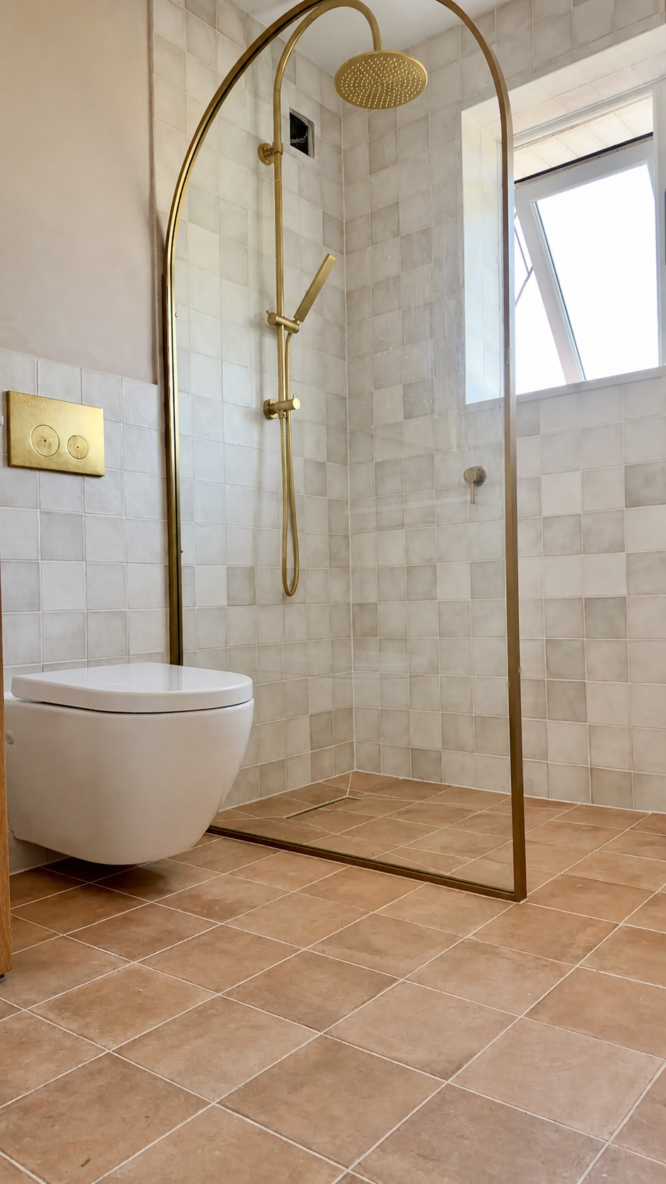 Contemporary shower with brass fittings